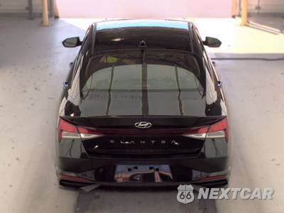 2023 Hyundai Elantra SEL - zdjęcie 5 z 35 - miniatura