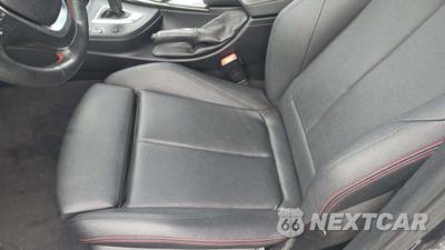 2018 BMW 3 Series Sedan 330i xDrive - zdjęcie 23 z 27 - miniatura
