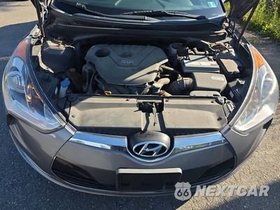 2016 Hyundai Veloster w/Yellow Accent - zdjęcie 18 z 22 - miniatura