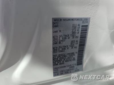 2024 Nissan TITAN SV Crew Cab Short Bed - zdjęcie 14 z 21 - miniatura