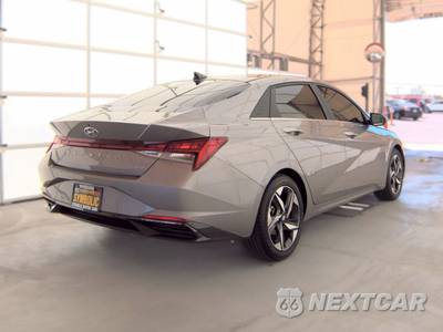 2023 Hyundai Elantra Limited - zdjęcie 4 z 28 - miniatura