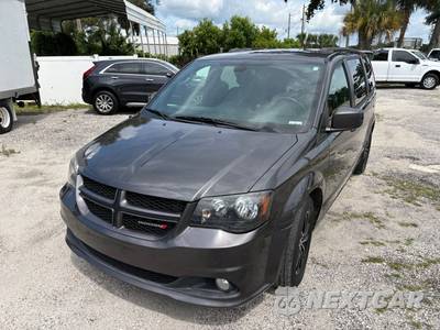 2019 Dodge Grand Caravan GT 121.2" WB - zdjęcie 2 z 13 - miniatura
