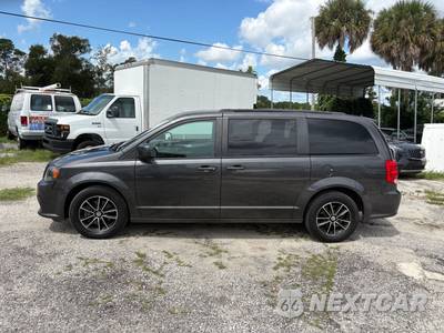2019 Dodge Grand Caravan GT 121.2" WB - zdjęcie 4 z 13 - miniatura