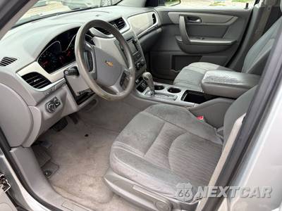 2015 Chevrolet Traverse LS 1LS - zdjęcie 6 z 10 - miniatura