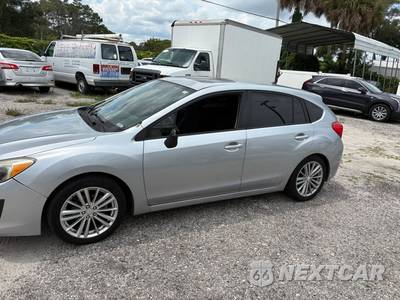2013 Subaru Impreza 5-Door 2.0i Premium Hatchback - zdjęcie 5 z 9 - miniatura