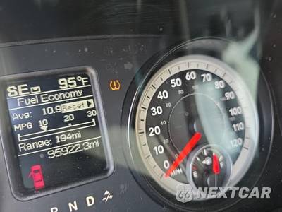 2014 Ram 2500 SLT Extended Crew Cab Medium Bed - zdjęcie 26 z 33 - miniatura