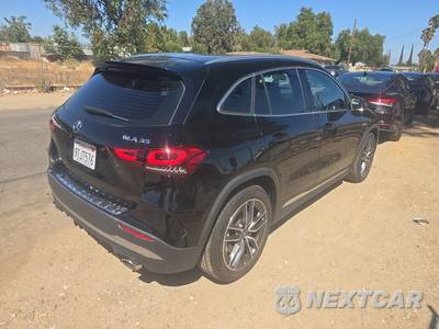 2021 Mercedes-Benz AMG GLA 35 4MATIC - zdjęcie 4 z 30 - miniatura
