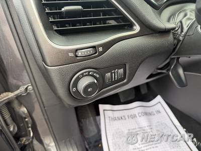 2020 Jeep Cherokee Trailhawk - zdjęcie 41 z 50 - miniatura