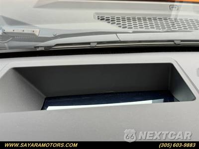 2027 Toyota Land Cruiser - zdjęcie 22 z 29 - miniatura