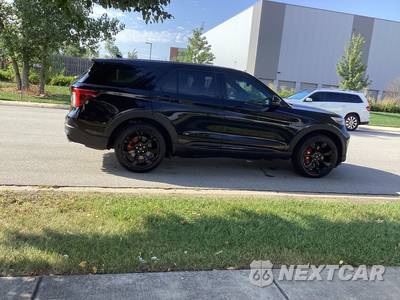 2021 Ford Explorer ST - zdjęcie 4 z 22 - miniatura