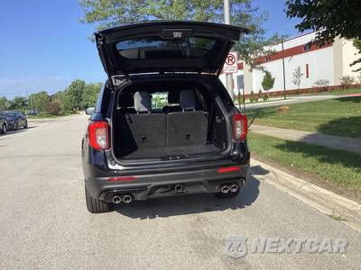 2021 Ford Explorer ST - zdjęcie 11 z 22 - miniatura