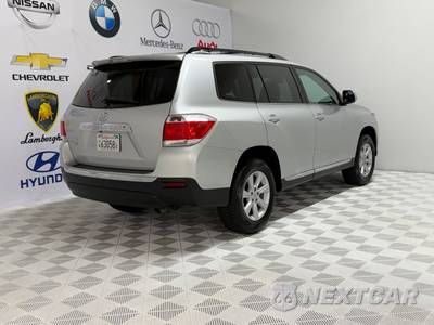 2013 Toyota Highlander SE - zdjęcie 6 z 43 - miniatura