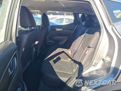 2020 Nissan Rogue Sport S - zdjęcie 13 z 21 - miniatura