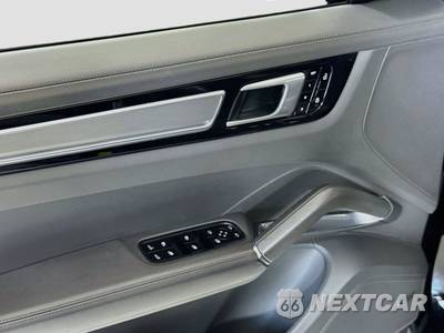 2020 Porsche Cayenne Turbo Coupe - zdjęcie 16 z 40 - miniatura