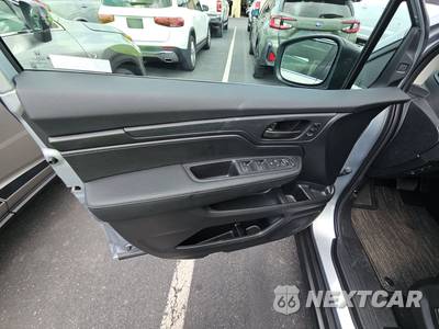 2026 Honda Odyssey EX-L 118.1" WB - zdjęcie 15 z 35 - miniatura