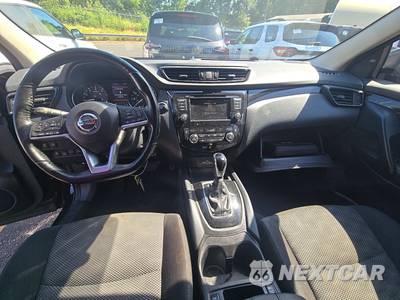 2020 Nissan Rogue Sport SV - zdjęcie 11 z 24 - miniatura