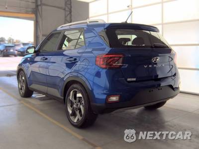 2025 Hyundai Venue SEL - zdjęcie 6 z 18 - miniatura