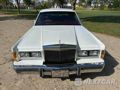 1989 Lincoln Town Car - zdjęcie 13 z 23 - miniatura