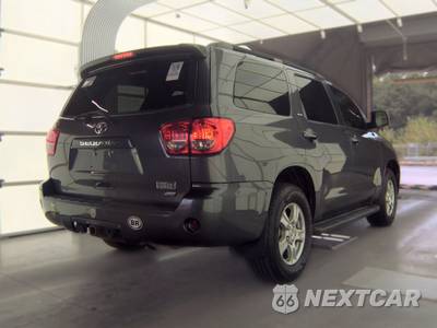 2012 Toyota Sequoia SR5 - zdjęcie 4 z 46 - miniatura