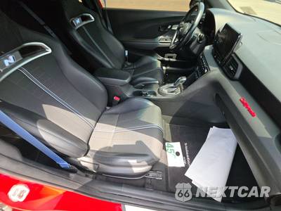 2021 Hyundai Veloster N - zdjęcie 8 z 34 - miniatura