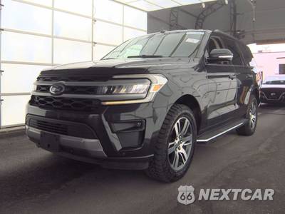 2022 Ford Expedition XLT - zdjęcie 1 z 22 - miniatura