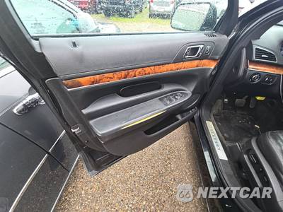 2015 Lincoln MKT w/Livery Pkg - zdjęcie 9 z 34 - miniatura