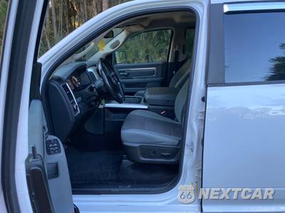 2017 Ram 1500 Big Horn Crew Cab Short Bed - zdjęcie 16 z 51 - miniatura