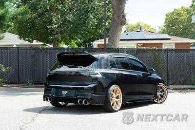 2024 Volkswagen Golf R - zdjęcie 10 z 72 - miniatura