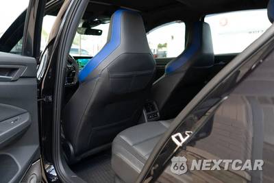 2024 Volkswagen Golf R - zdjęcie 31 z 72 - miniatura