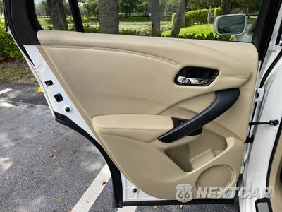 2017 Acura RDX w/Advance Package - zdjęcie 19 z 55 - miniatura