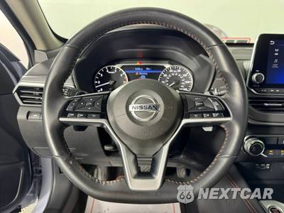 2024 Nissan Altima SR - zdjęcie 13 z 44 - miniatura