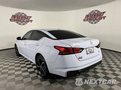 2024 Nissan Altima SR - zdjęcie 5 z 44 - miniatura