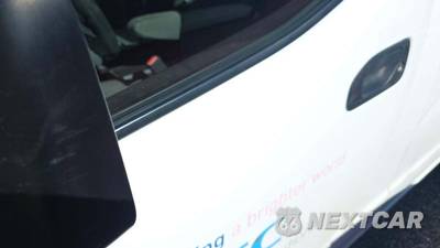 2017 Nissan NV200 Compact Cargo S 115.2" WB - zdjęcie 27 z 28 - miniatura