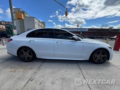 2022 Mercedes-Benz C 300 4MATIC Sedan - zdjęcie 5 z 31 - miniatura