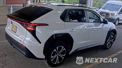 2023 Toyota bZ4X XLE - zdjęcie 4 z 26 - miniatura