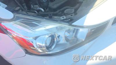 2017 Toyota Prius v Two - zdjęcie 28 z 34 - miniatura