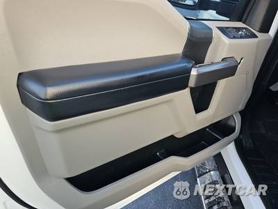 2019 Ford Super Duty F-250 XLT Crew Cab Medium Bed - zdjęcie 9 z 29 - miniatura