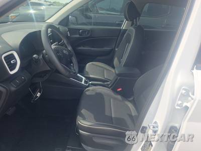 2026 Hyundai Venue SEL w/2-Tone Roof - zdjęcie 7 z 25 - miniatura