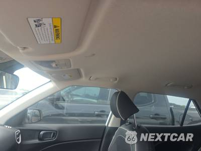 2026 Hyundai Venue SEL w/2-Tone Roof - zdjęcie 19 z 25 - miniatura