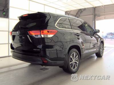 2019 Toyota Highlander XLE - zdjęcie 4 z 59 - miniatura