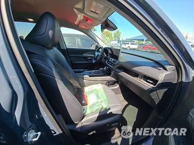 2025 Toyota Grand Highlander XLE - zdjęcie 8 z 30 - miniatura