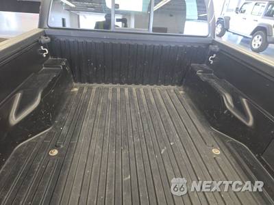 2022 Toyota Tacoma SR Crew Cab Medium Bed - zdjęcie 16 z 34 - miniatura