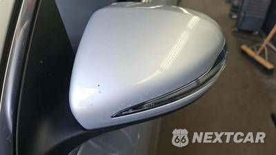 2022 Mercedes-Benz AMG GLA 35 4MATIC - zdjęcie 32 z 40 - miniatura