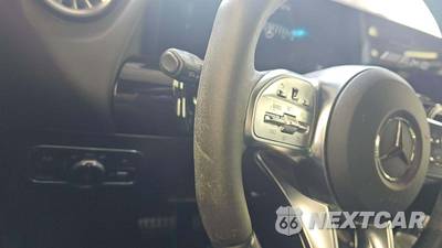 2022 Mercedes-Benz AMG GLA 35 4MATIC - zdjęcie 36 z 40 - miniatura