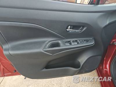 2024 Nissan Versa SV - zdjęcie 9 z 19 - miniatura