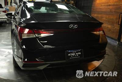 2022 Hyundai Elantra SEL - zdjęcie 6 z 29 - miniatura