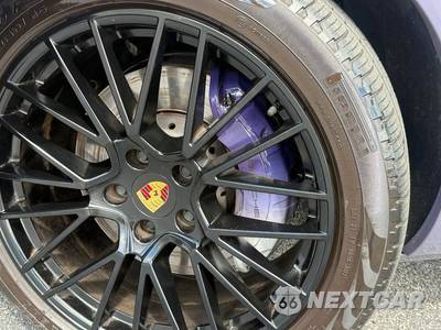 2023 Porsche Cayenne GTS Coupe - zdjęcie 39 z 50 - miniatura