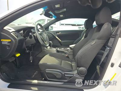 2016 Hyundai Genesis Coupe 3.8 w/Black Interior - zdjęcie 7 z 21 - miniatura
