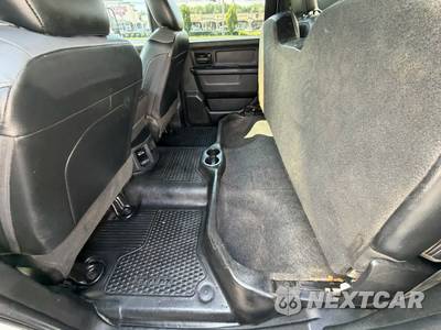 2022 Ram 3500 Cab Chassis Tradesman Crew Cab DRW - zdjęcie 28 z 99 - miniatura