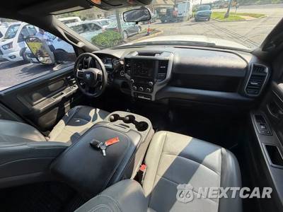 2022 Ram 3500 Cab Chassis Tradesman Crew Cab DRW - zdjęcie 41 z 99 - miniatura